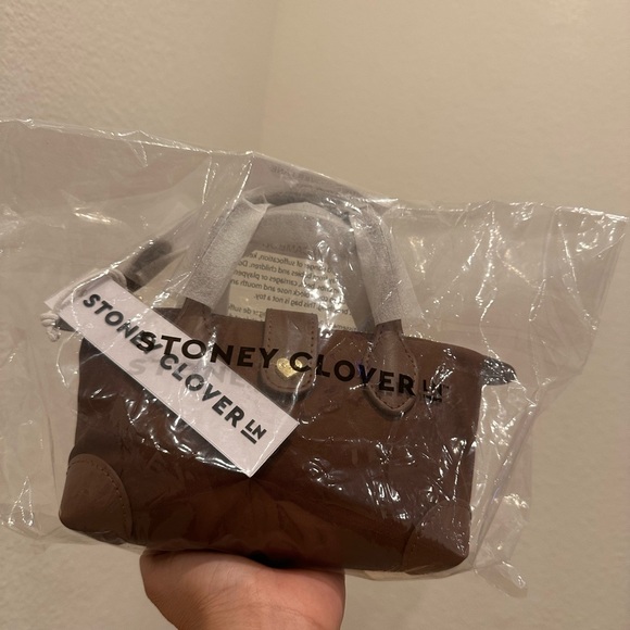 Stoney Clover Lane Pouchette Crossbody bag Espresso - Picture 2 of 4